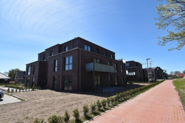 wohnen im Neubaugebiet im Timp – 3-Zimmer Wohnung mit Balkon, 26605 Aurich, Etagenwohnung