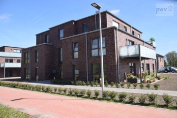 moderne 3-Zimmer Wohnung in Aurich – Erstbezug nach Neubau !, 26605 Aurich, Wohnung