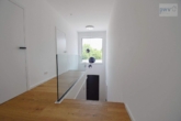 Flur OG - Exklusives Architektenhaus im Bauhausstil mit Doppelgarage! Provisionsfrei