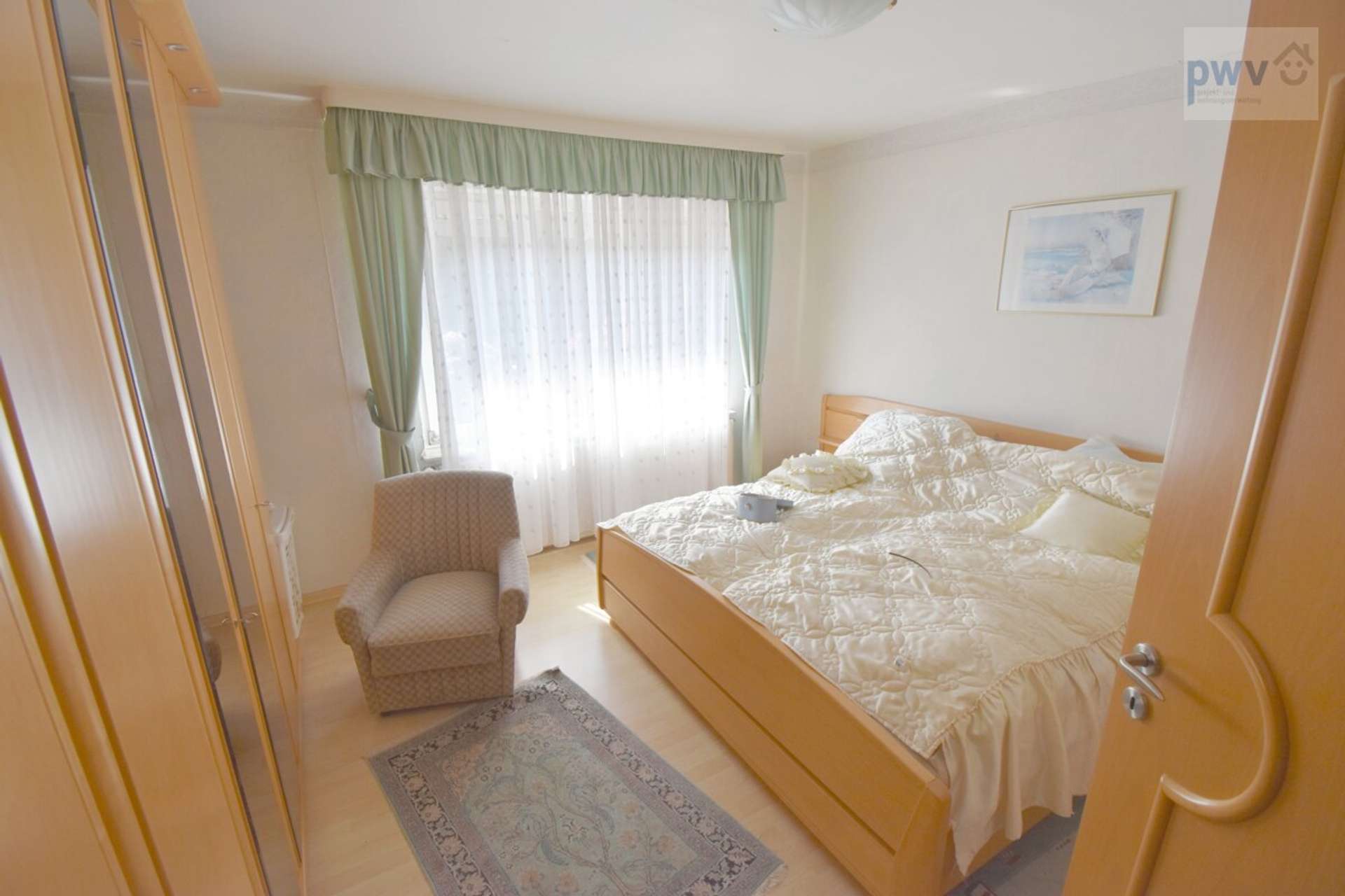 Schlafzimmer I EG
