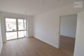 Schlafzimmer - 2-Zimmer Obergeschosswohnung mit Balkon in Aurich Haxtum