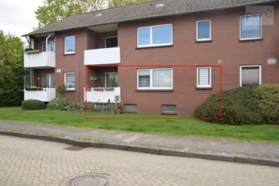 vermietete 2 Zimmer Erdgeschosswohnung in Aurich mit Balkon, 26603 Aurich, Erdgeschosswohnung